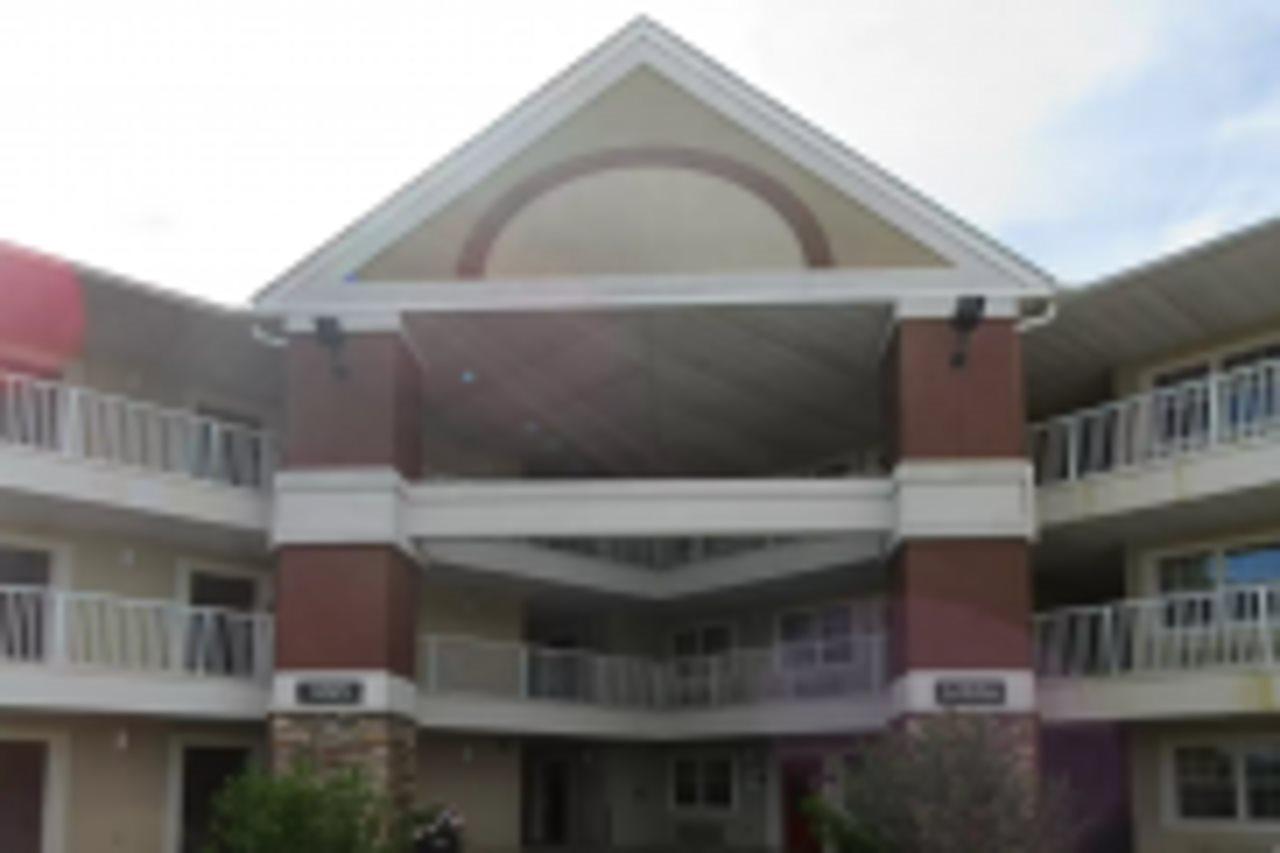 Suburban Studios Winston-Salem Near Hanes Mall Εξωτερικό φωτογραφία