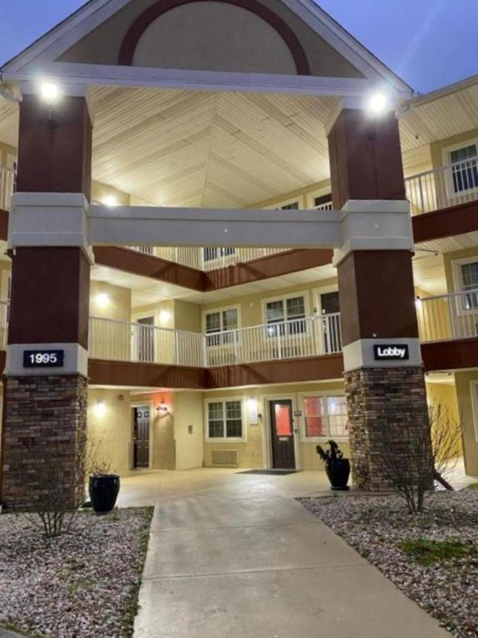 Suburban Studios Winston-Salem Near Hanes Mall Εξωτερικό φωτογραφία