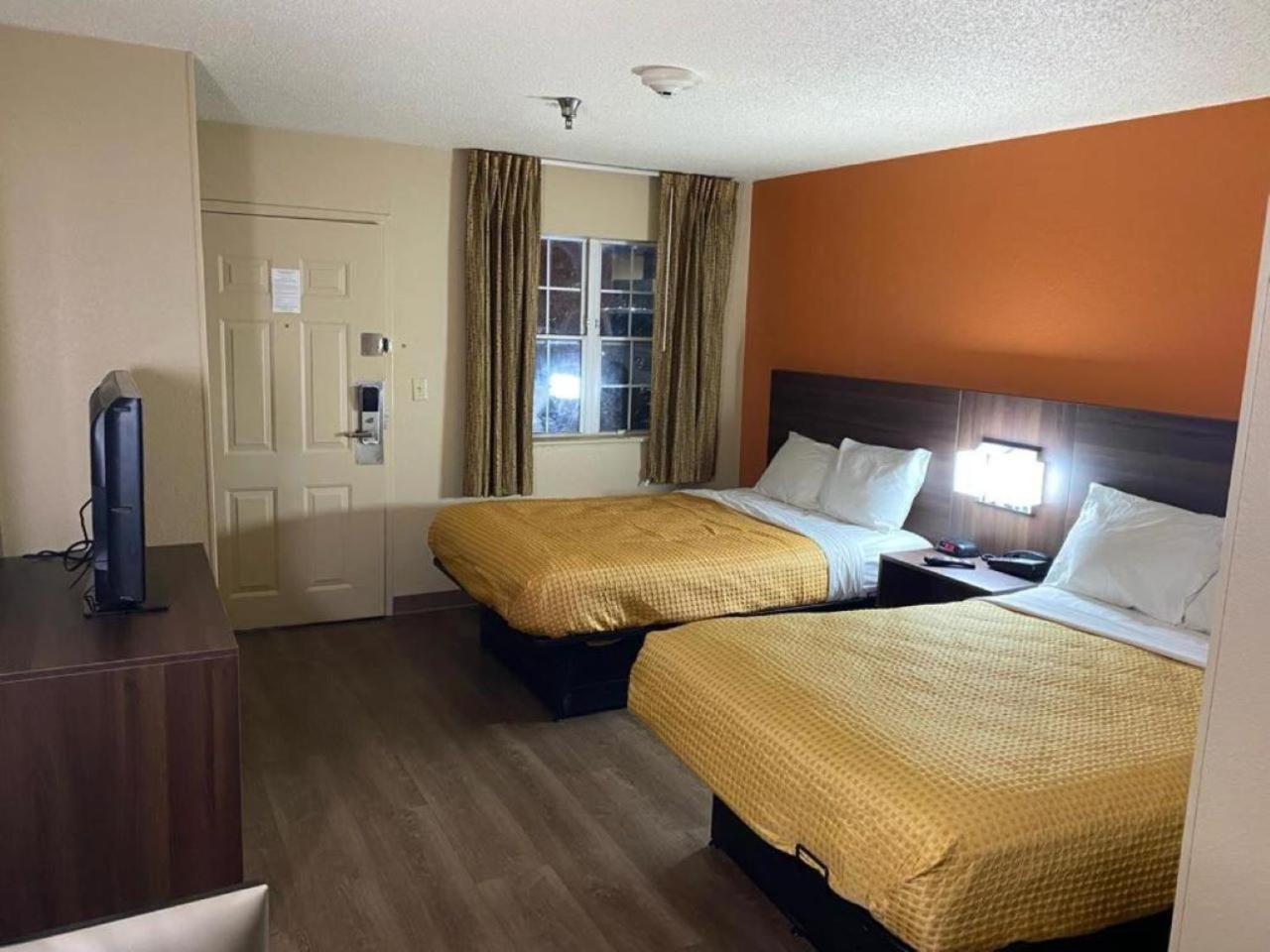 Suburban Studios Winston-Salem Near Hanes Mall Εξωτερικό φωτογραφία